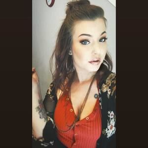 Meet your Posher, Violet